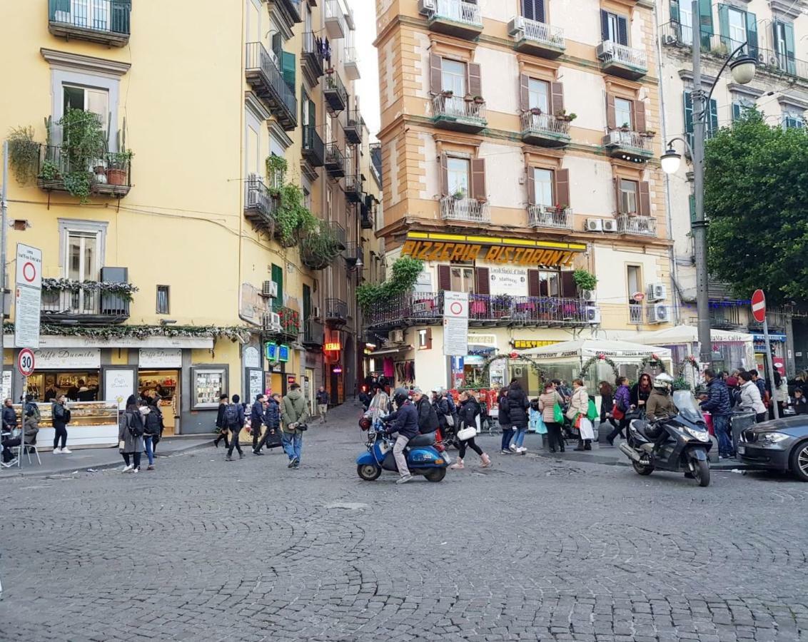 Vecchia Napoli - Spaccanapoli Luaran gambar