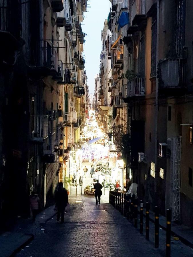 Vecchia Napoli - Spaccanapoli Luaran gambar